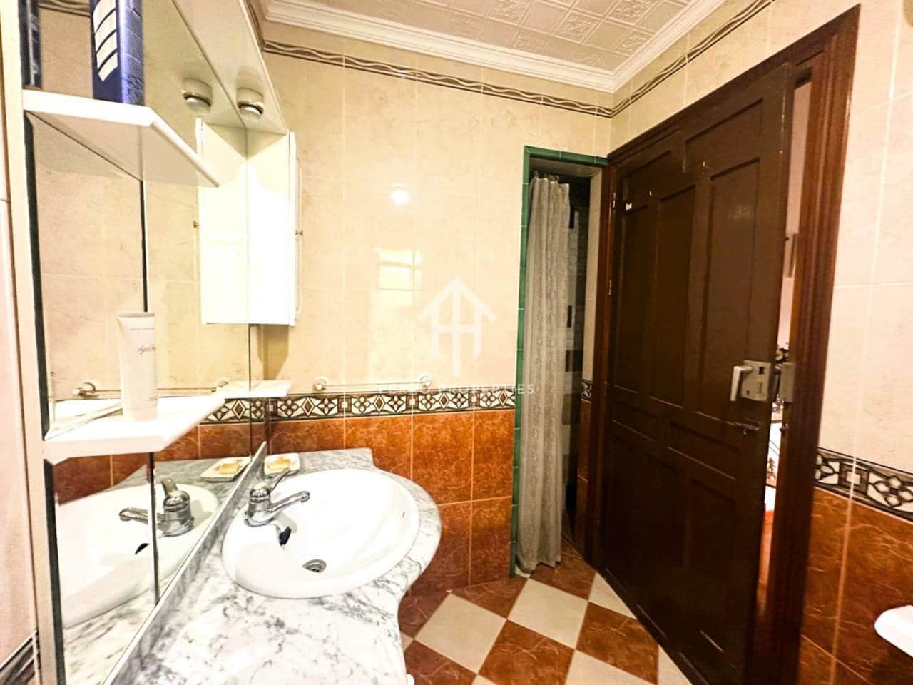 7 chambre Maison de Ville à vendre à Salar avec garage - 110 000 € (Ref: 9332902)