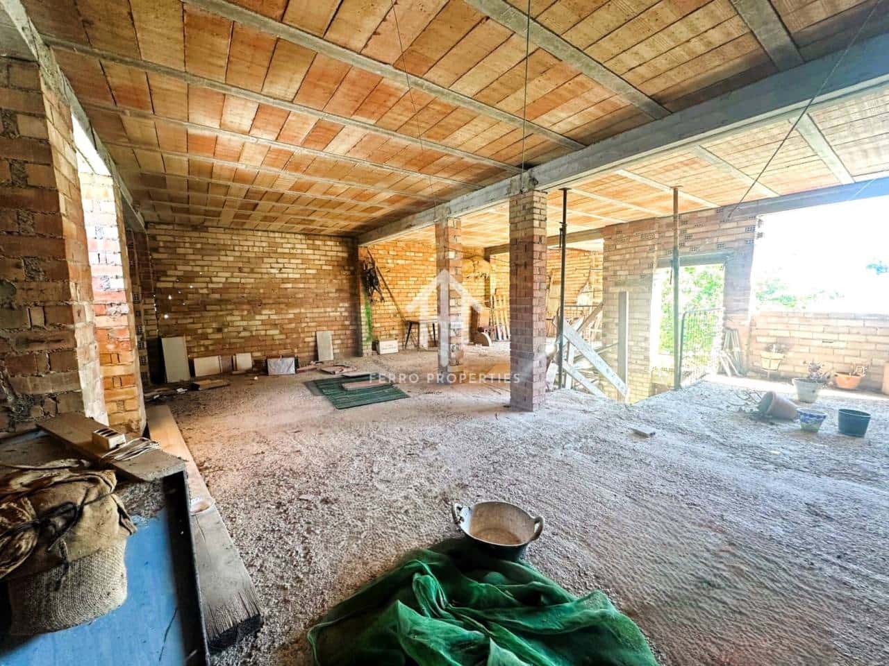 7 chambre Maison de Ville à vendre à Salar avec garage - 110 000 € (Ref: 9332902)