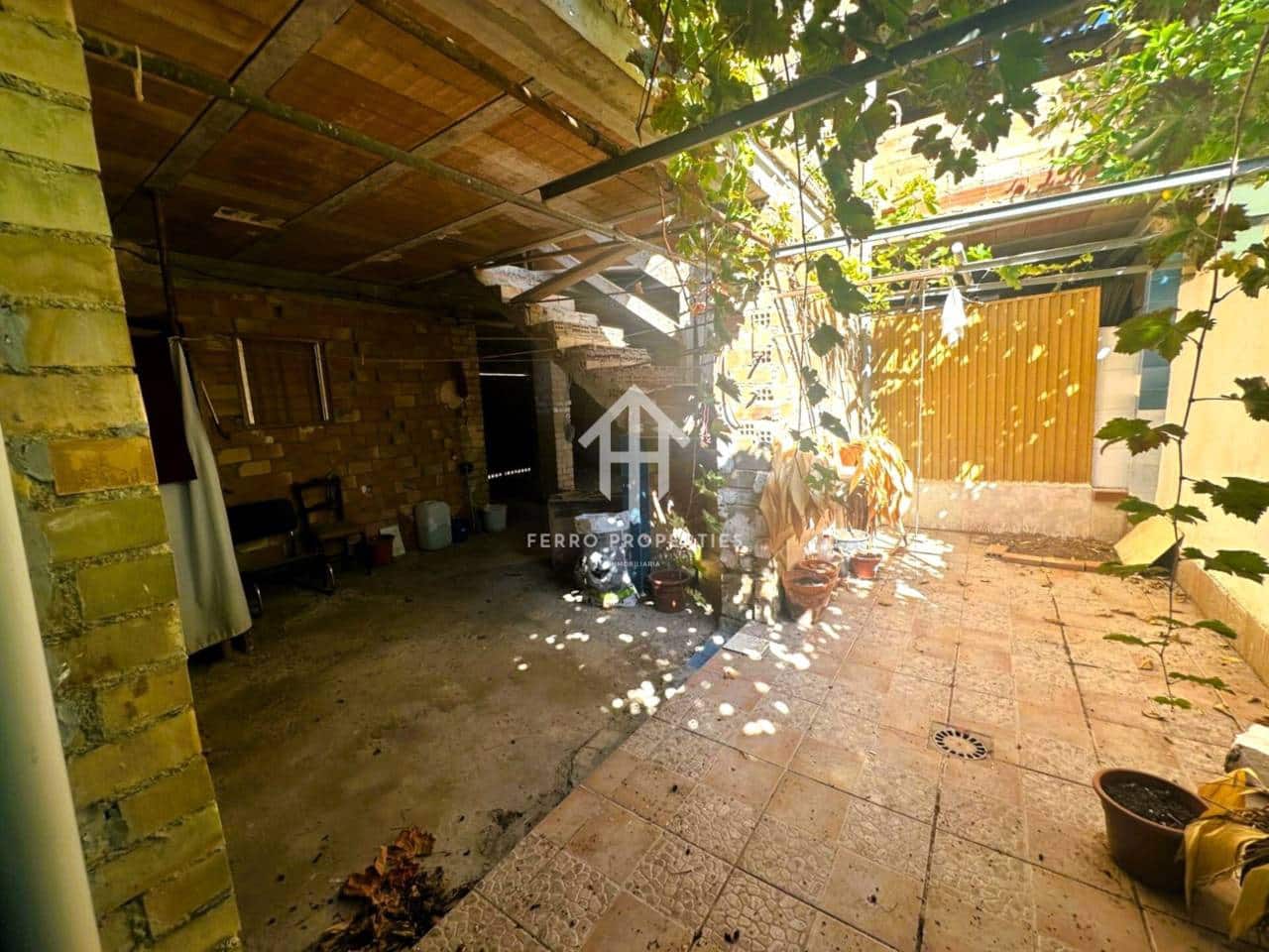 7 chambre Maison de Ville à vendre à Salar avec garage - 110 000 € (Ref: 9332902)