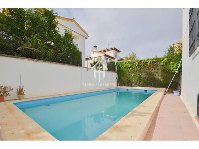 4 soveværelse Villa til salg i Las Gabias med swimmingpool garage - € 280.000 (Ref: 9348873)