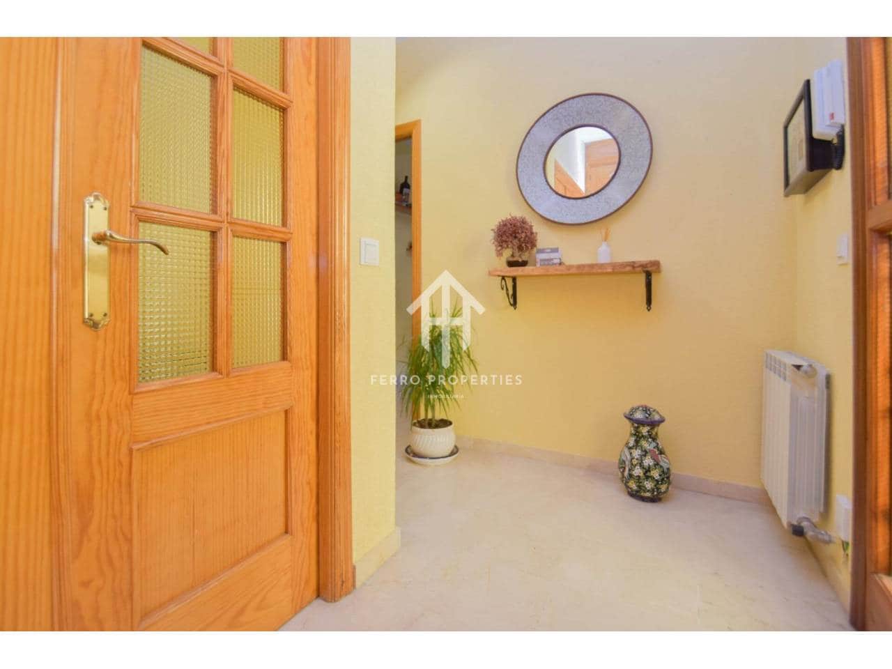 4 chambre Villa/Maison à vendre à Las Gabias avec piscine garage - 280 000 € (Ref: 9348873)