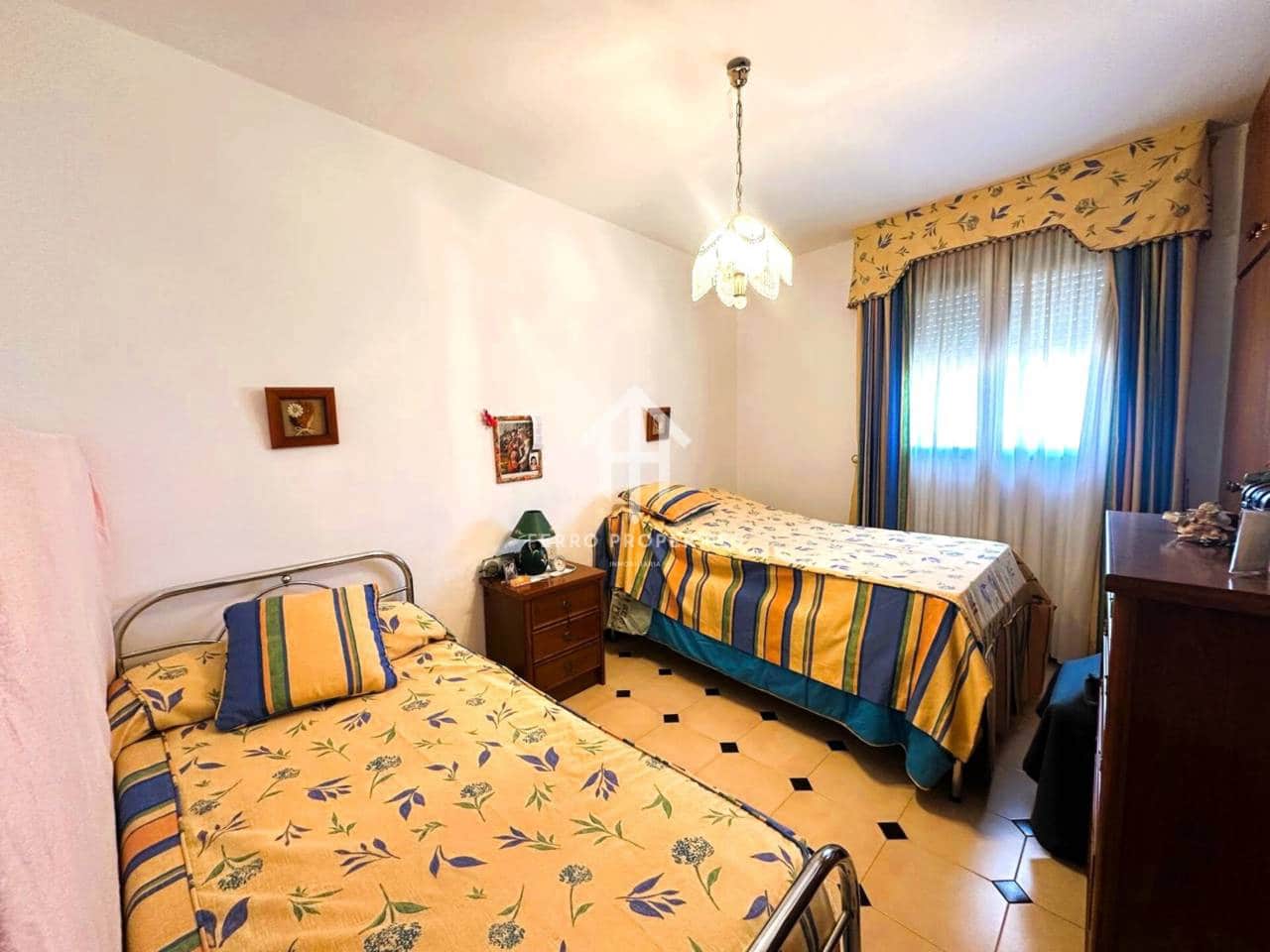 2 sypialnia Mieszkanie na sprzedaż w Salar z garażem - 65 000 € (Ref: 9426956)