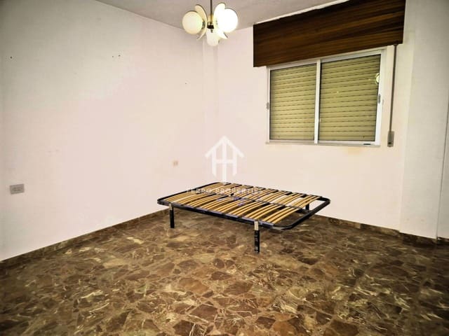 3 bedroom Commercial for sale in Salar - € 75,000 (Ref: 9426957)