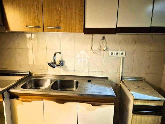 3 bedroom Commercial for sale in Salar - € 75,000 (Ref: 9426957)