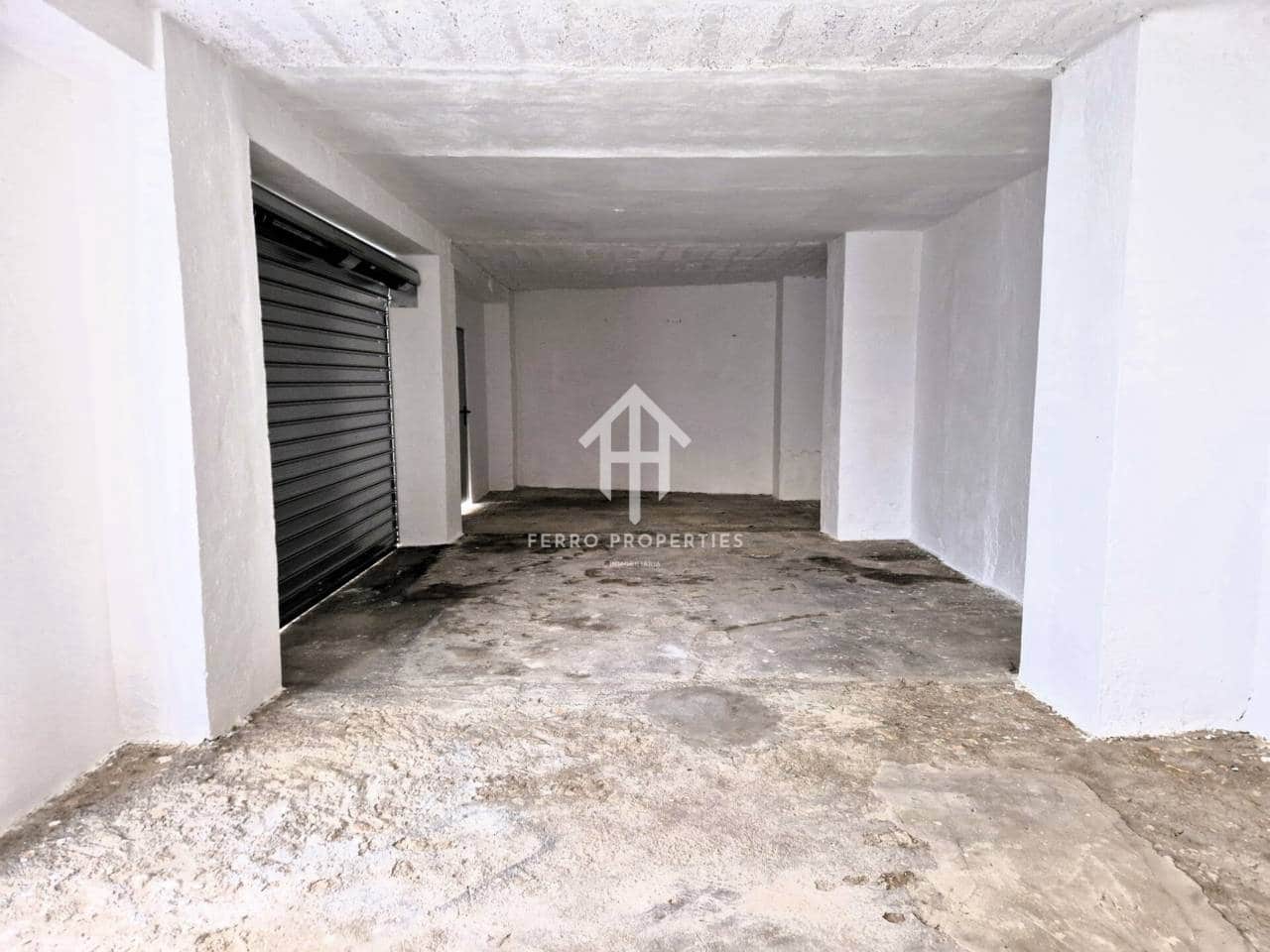 Erhverv til leje i Loja - € 500 (Ref: 9446128)