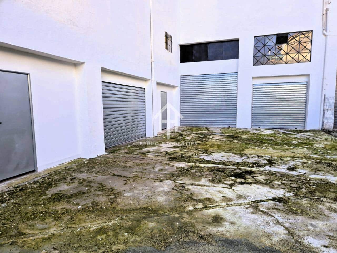 Erhverv til leje i Loja - € 500 (Ref: 9446128)