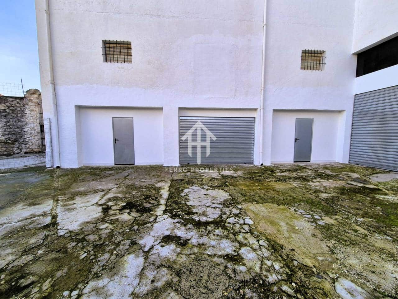 Erhverv til leje i Loja - € 500 (Ref: 9446128)