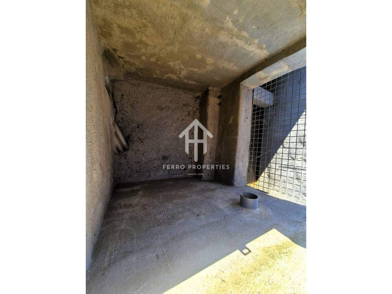 Landgrundstück zu verkaufen in Cogollos de Guadix - 850.000 € (Ref: 9451798)