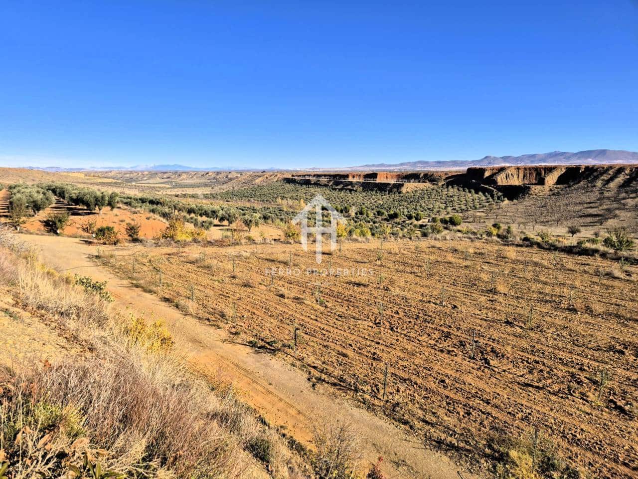 Landgrundstück zu verkaufen in Cogollos de Guadix - 850.000 € (Ref: 9451798)