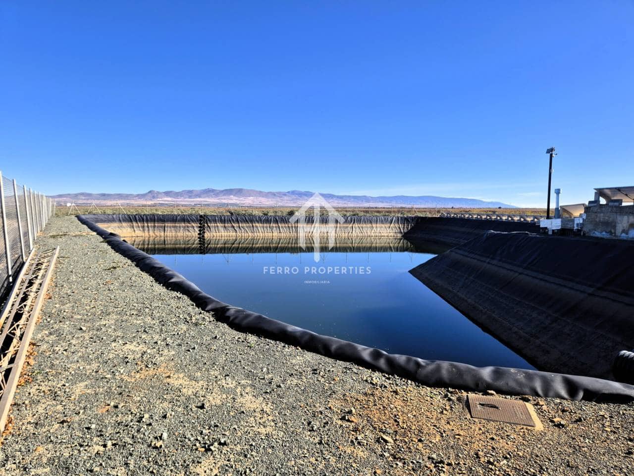 Landgrundstück zu verkaufen in Cogollos de Guadix - 850.000 € (Ref: 9451798)