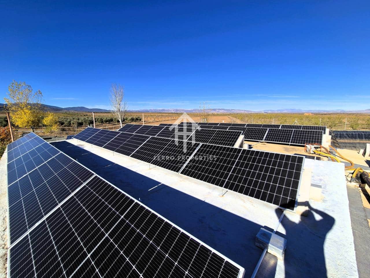 Landgrundstück zu verkaufen in Cogollos de Guadix - 850.000 € (Ref: 9451798)