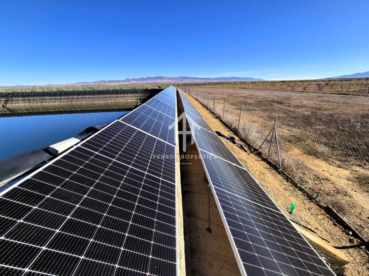 Landgrundstück zu verkaufen in Cogollos de Guadix - 850.000 € (Ref: 9451798)