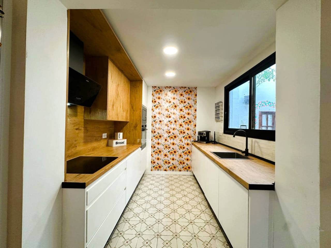 3 makuuhuone Omakotitalo myytävänä paikassa Benalmadena - 360 000 € (Ref: 9451799)