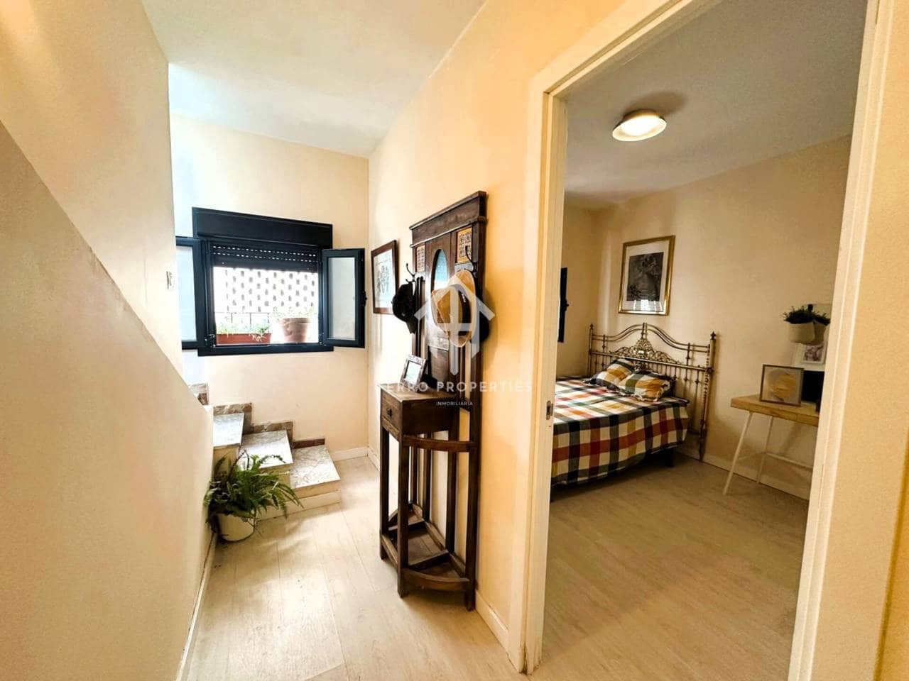 3 makuuhuone Omakotitalo myytävänä paikassa Benalmadena - 360 000 € (Ref: 9451799)