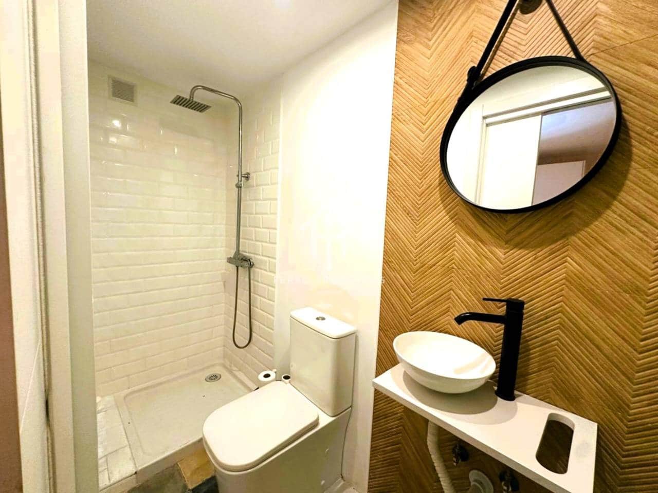 3 makuuhuone Omakotitalo myytävänä paikassa Benalmadena - 360 000 € (Ref: 9451799)