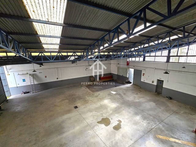 Entreprise à vendre à Loja - 179 900 € (Ref: 9465208)