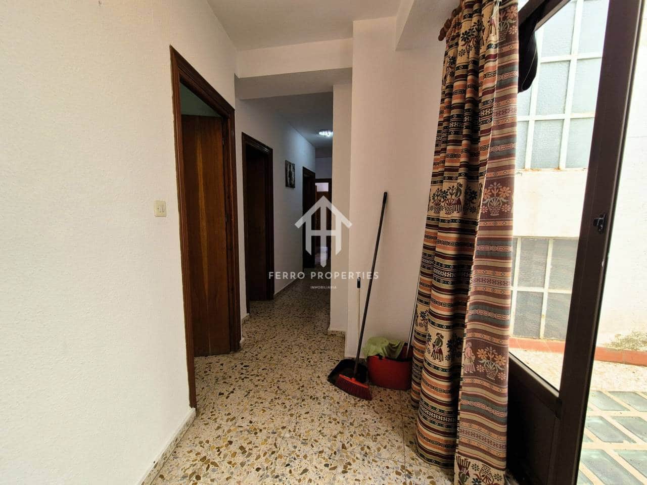 4 makuuhuone Asunto myytävänä paikassa Algarinejo - 31 900 € (Ref: 9468129)