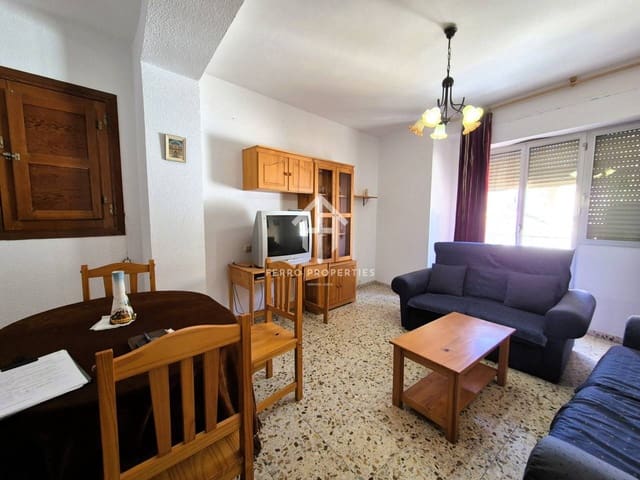 Piso de 4 habitaciones en Algarinejo en venta - 31.900 € (Ref: 9468129)