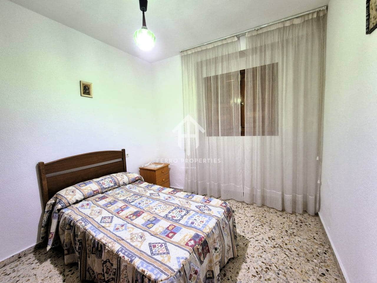 4 makuuhuone Asunto myytävänä paikassa Algarinejo - 31 900 € (Ref: 9468129)