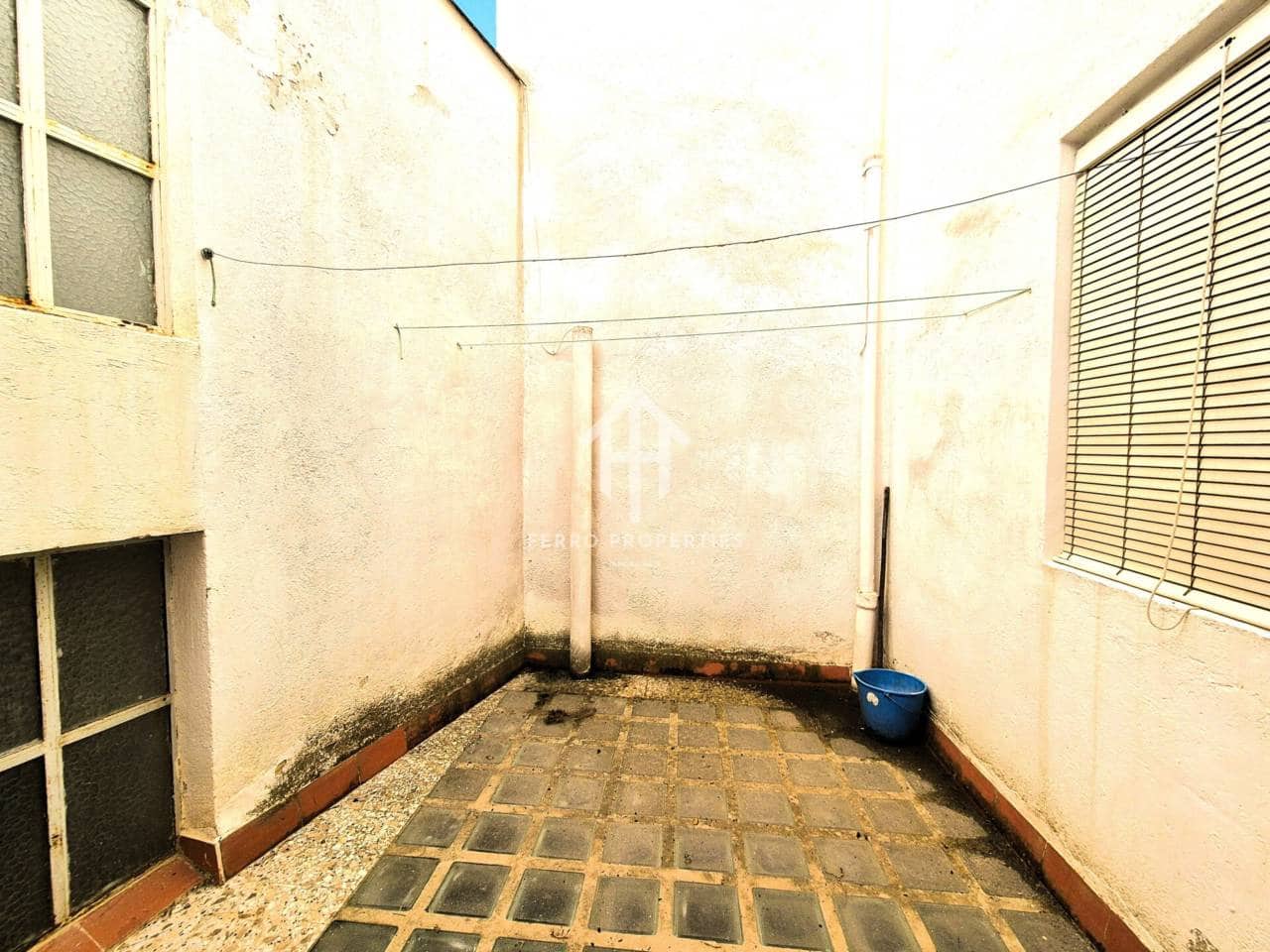 4 makuuhuone Asunto myytävänä paikassa Algarinejo - 31 900 € (Ref: 9468129)