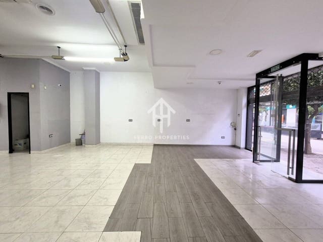 2 bedroom Commercial for rent in Loja - € 800 (Ref: 9470157)