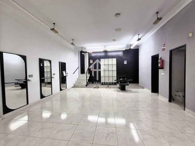 2 bedroom Commercial for rent in Loja - € 800 (Ref: 9470157)