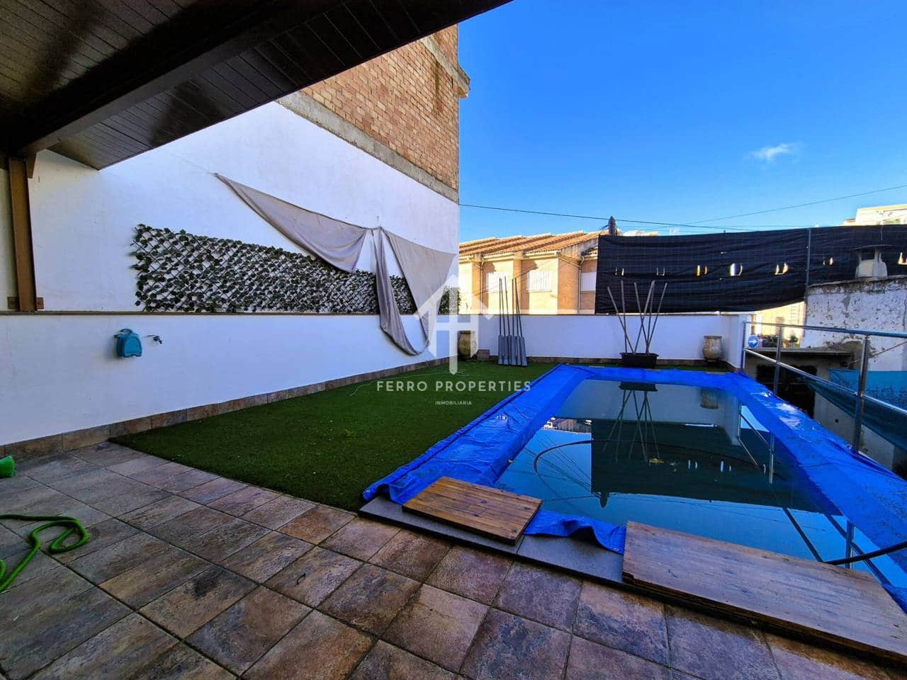 6 Zimmer Villa zu verkaufen in Algarinejo mit Pool - 140.000 € (Ref: 9470158)