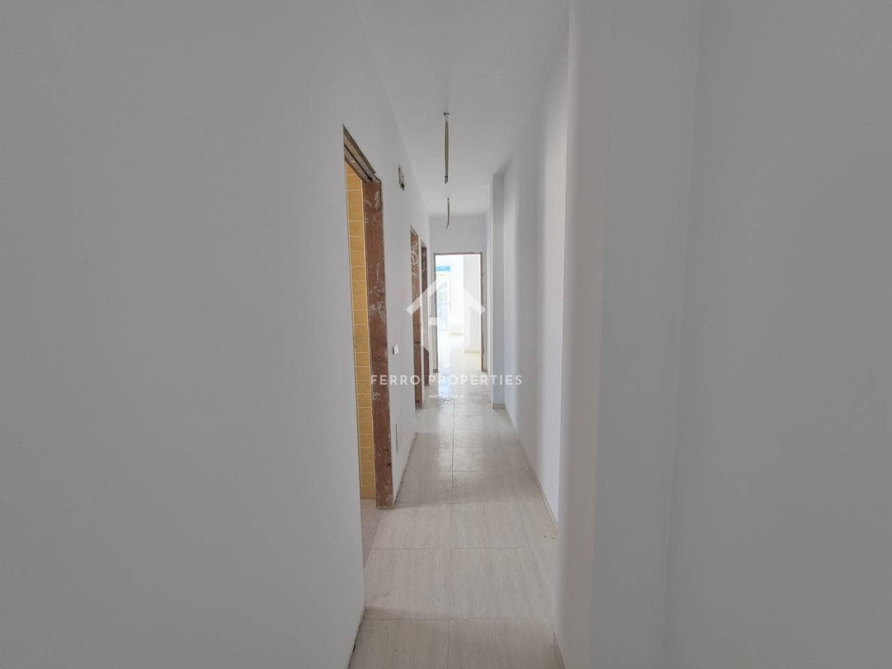 3 soverom Leilighet til salgs i Loja med garasje - € 79 900 (Ref: 9472231)