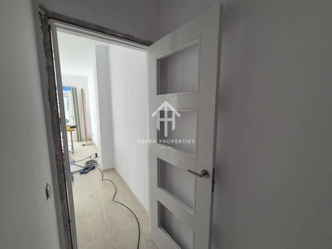 3 soverom Leilighet til salgs i Loja med garasje - € 79 900 (Ref: 9472231)