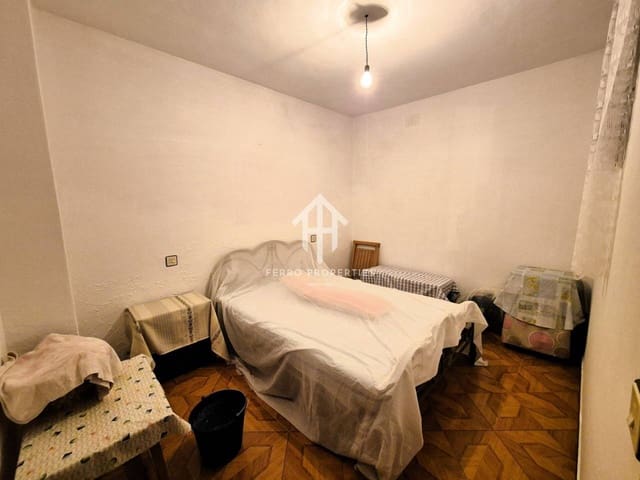 3 sovrum Hus till salu i Algarinejo - 39 900 € (Ref: 9472235)