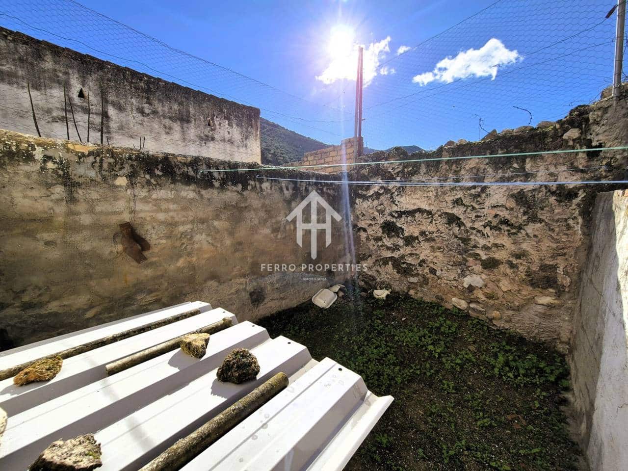 3 sovrum Hus till salu i Algarinejo - 39 900 € (Ref: 9472235)