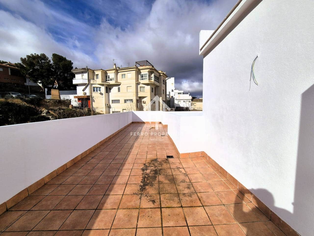 3 chambre Appartement à vendre à Loja avec garage - 92 900 € (Ref: 9473830)