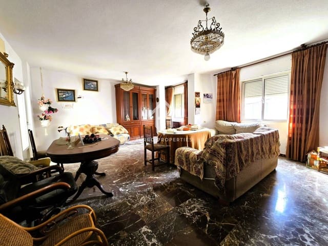 7 camera da letto Casa in vendita in Salar con garage - 199.900 € (Rif: 9473831)