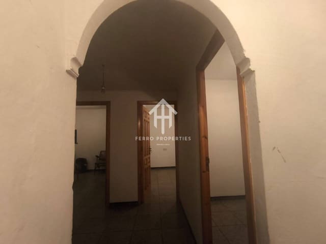 Finca/Landehus til salg i Priego de Córdoba - € 115.000 (Ref: 9475821)