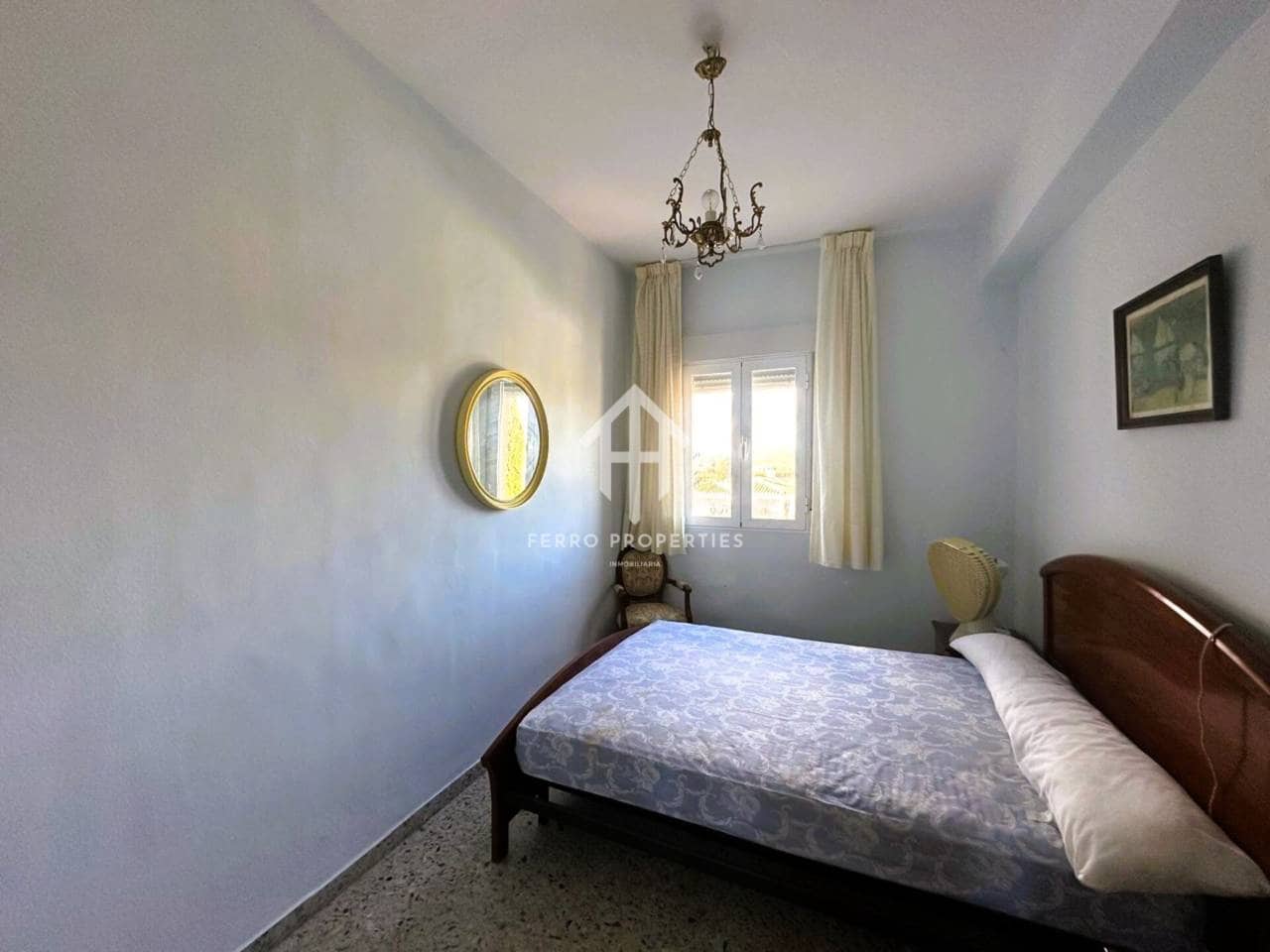 4 bedroom Villa for sale in Loja with pool - € 349,000 (Ref: 9481694)