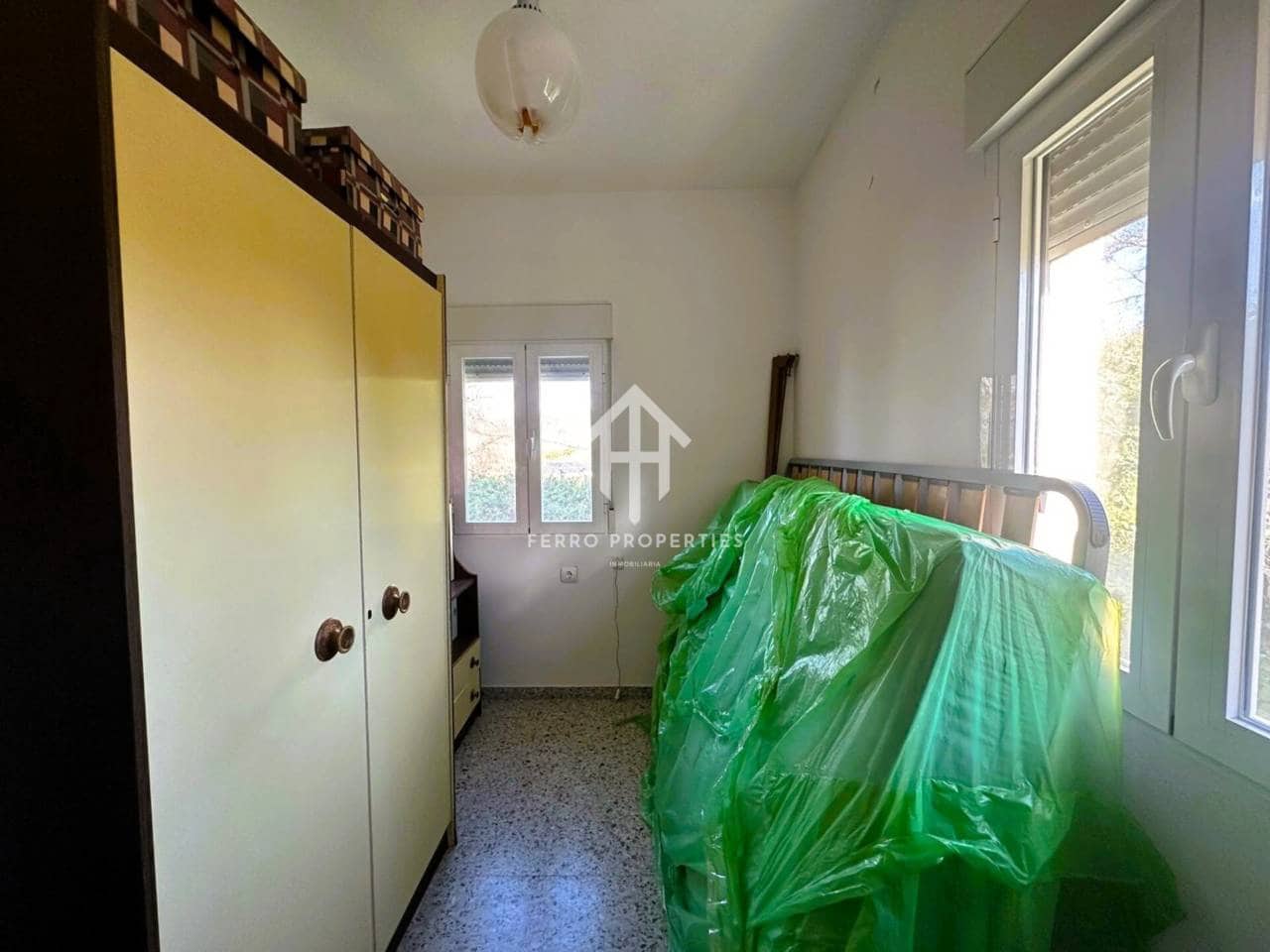 4 bedroom Villa for sale in Loja with pool - € 349,000 (Ref: 9481694)