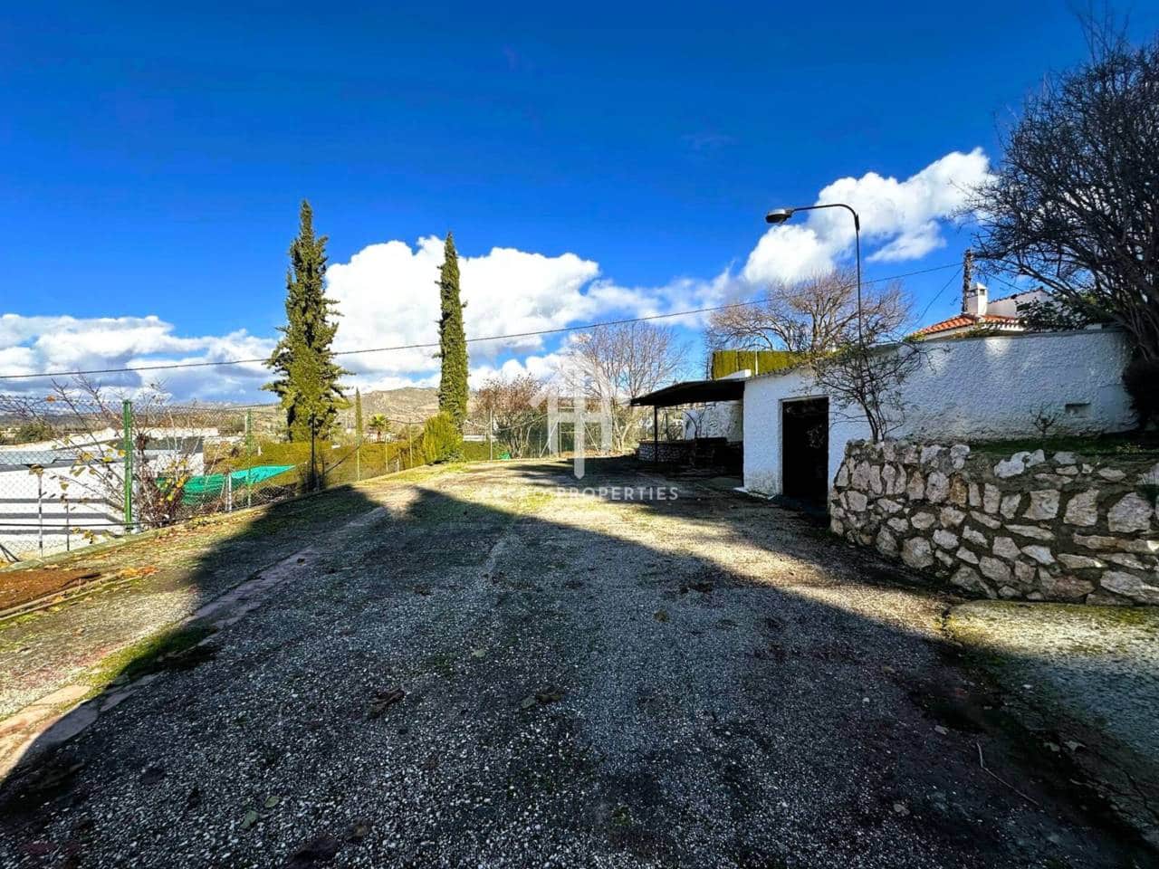 4 bedroom Villa for sale in Loja with pool - € 349,000 (Ref: 9481694)