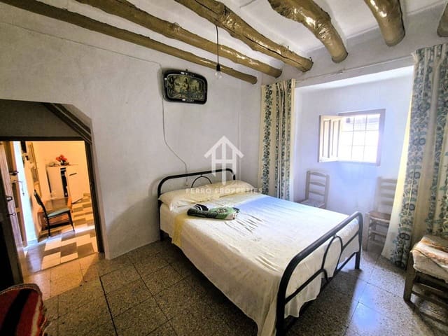 Finca/Casa Rural de 5 habitaciones en Loja en venta - 79.900 € (Ref: 9488058)