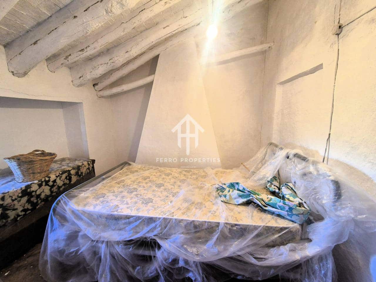 Finca/Casa Rural de 5 habitaciones en Loja en venta - 79.900 € (Ref: 9488058)