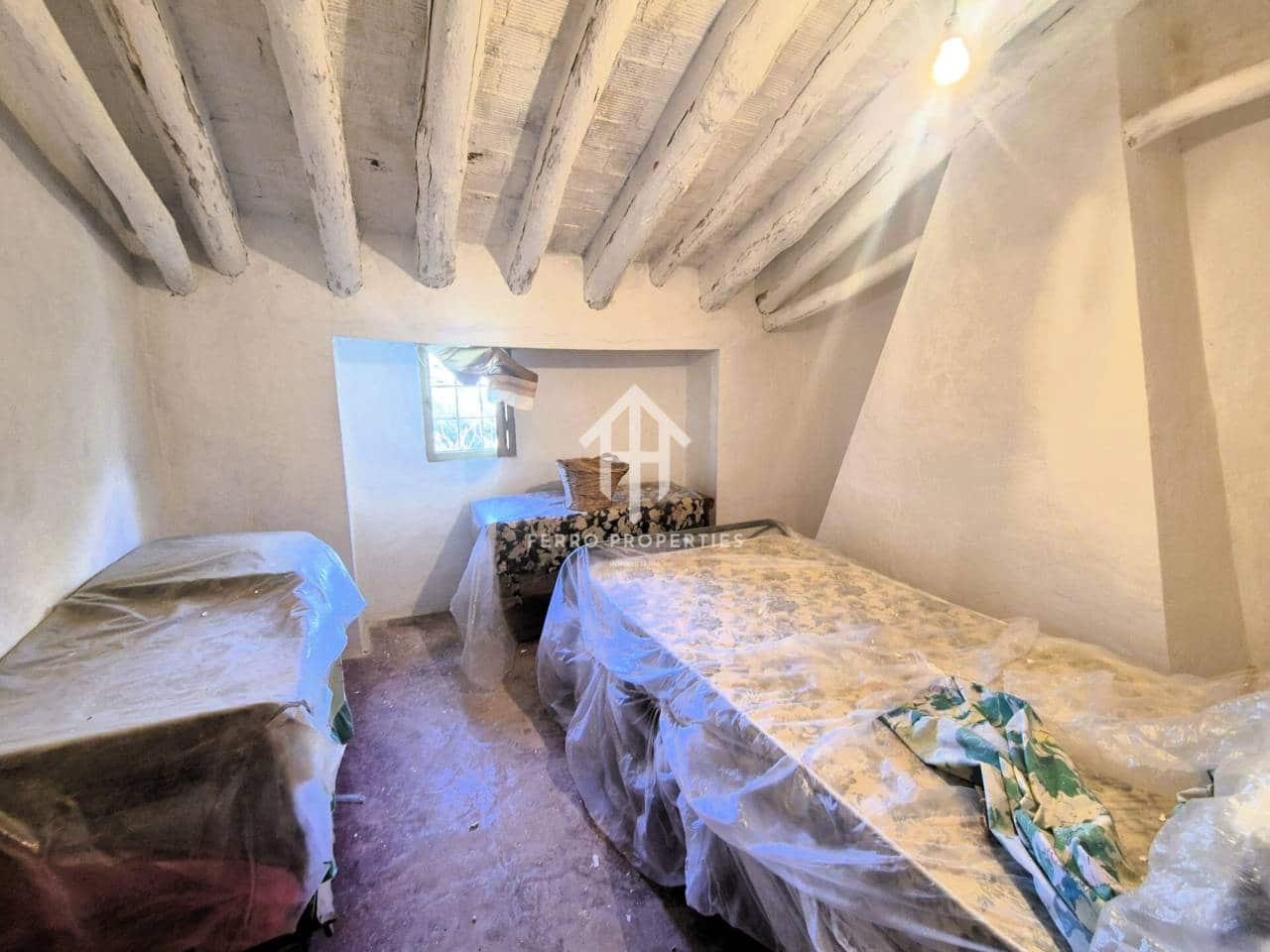 Finca/Casa Rural de 5 habitaciones en Loja en venta - 79.900 € (Ref: 9488058)