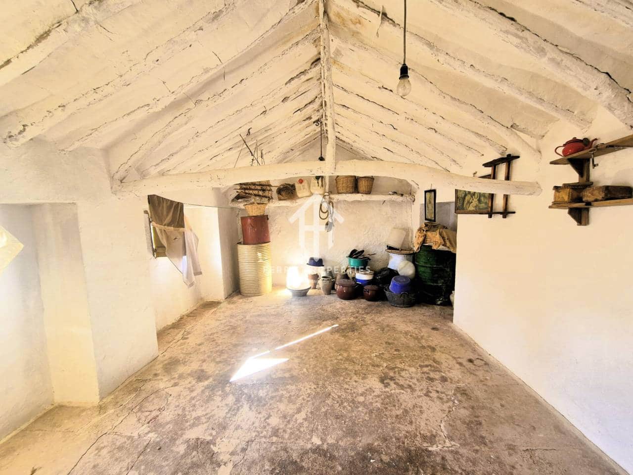 Finca/Casa Rural de 5 habitaciones en Loja en venta - 79.900 € (Ref: 9488058)