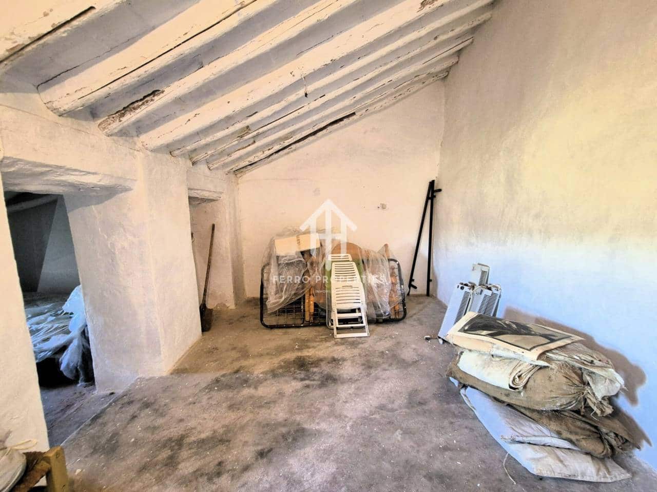 Finca/Casa Rural de 5 habitaciones en Loja en venta - 79.900 € (Ref: 9488058)