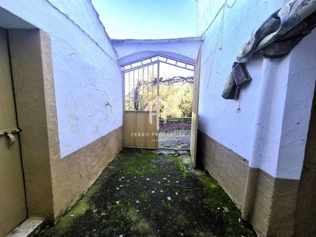 Finca/Casa Rural de 5 habitaciones en Loja en venta - 79.900 € (Ref: 9488058)