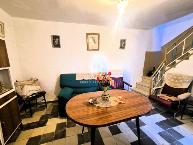 Finca/Casa Rural de 5 habitaciones en Loja en venta - 79.900 € (Ref: 9488058)