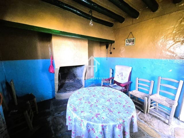 Finca/Casa Rural de 5 habitaciones en Loja en venta - 79.900 € (Ref: 9488058)