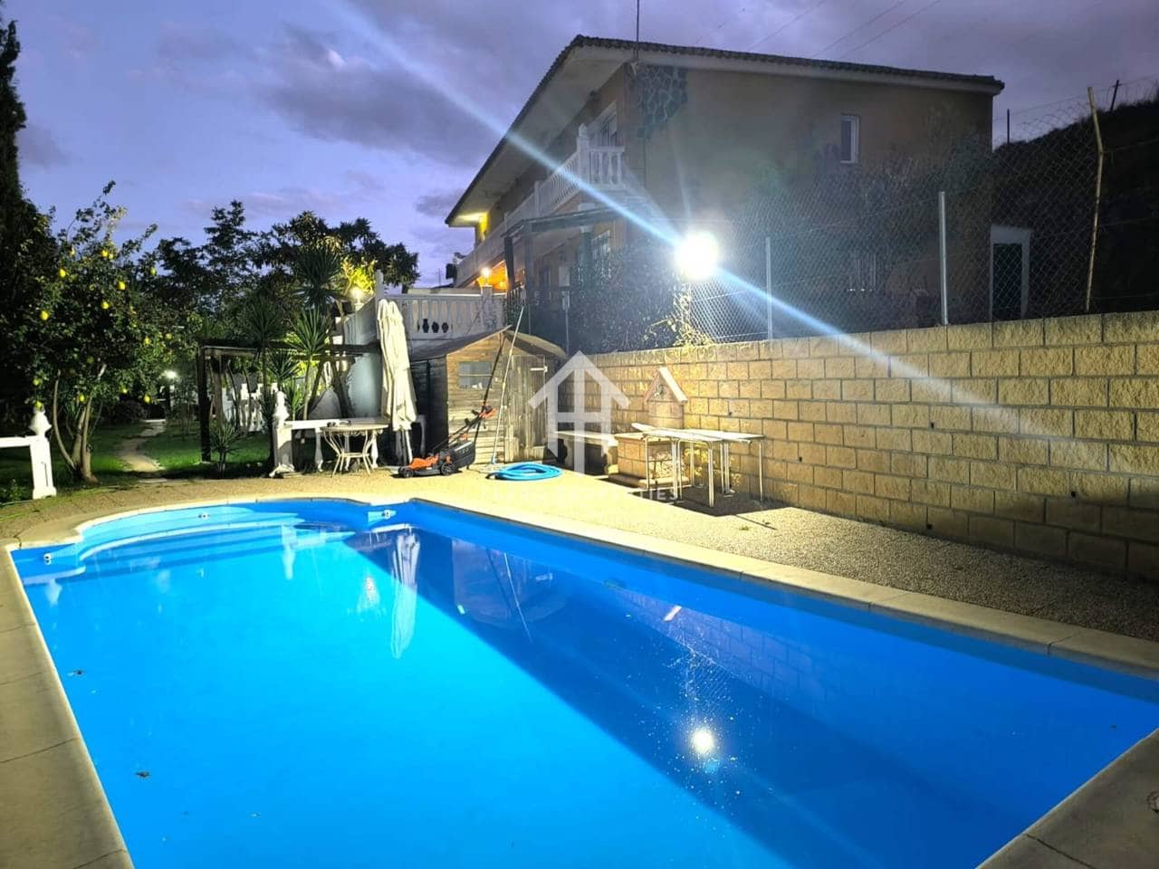 5 bedroom Finca/Country House for sale in Padul with pool garage - € 575,000 (Ref: 9496703)