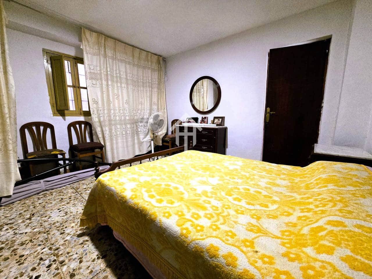 4 bedroom Townhouse for sale in Ventorros de la Laguna with garage - € 75,000 (Ref: 9496704)