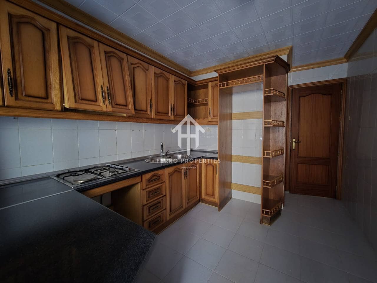 3 bedroom Flat for sale in Loja - € 63,900 (Ref: 9500974)