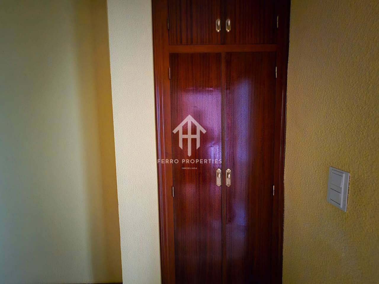 3 bedroom Flat for sale in Loja - € 63,900 (Ref: 9500974)