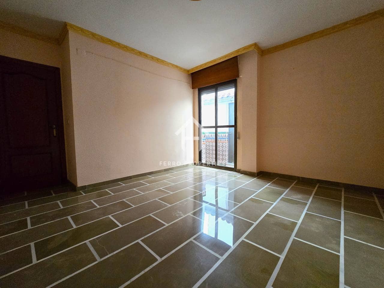 3 bedroom Flat for sale in Loja - € 63,900 (Ref: 9500974)